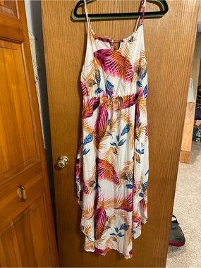 Tropical  NWT beautiful summer maxi dress for cruise or swim cover up Sz L